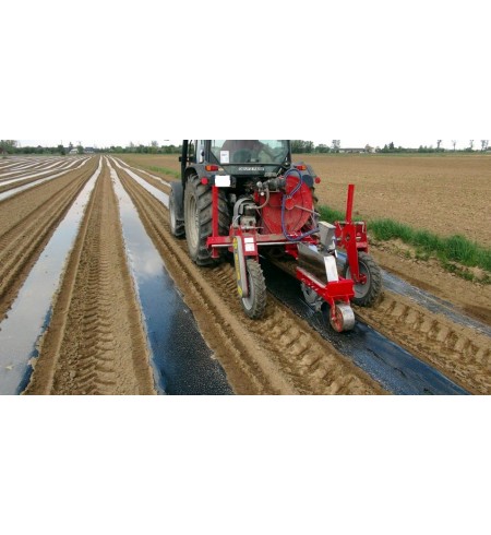 Folia ściółkująca UV4 50um czarna 1,2x300m z otworami 36x31cm